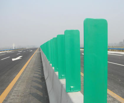 防眩板